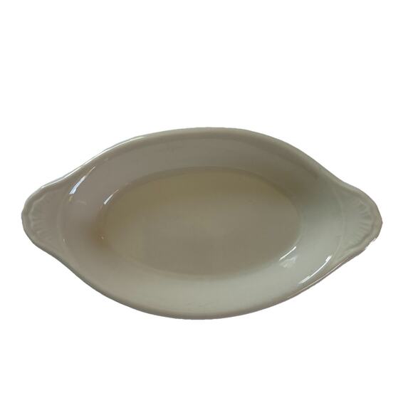 Stamped “Hall 526 Made in USA" Au Gratin Serving Baking Dish White Vintage - Picture 1 of 6